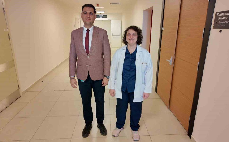 Şehir Hastanesinden uzmanlık alan ilk hekim Dr. Ülkü Büşra Bayram oldu