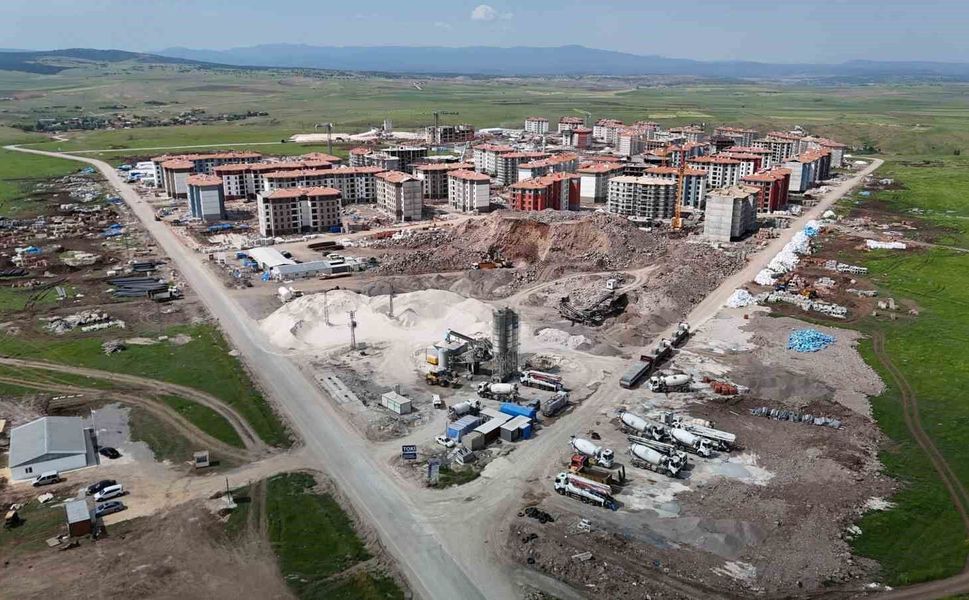 TOKİ'nin gittiği yerde arsa ve tarlalar değerleniyor