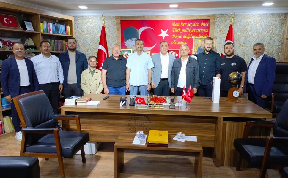 Yaş Sebze ve Meyve Üreticilerinden MHP İl Başkanı Sezer'e Ziyaret
