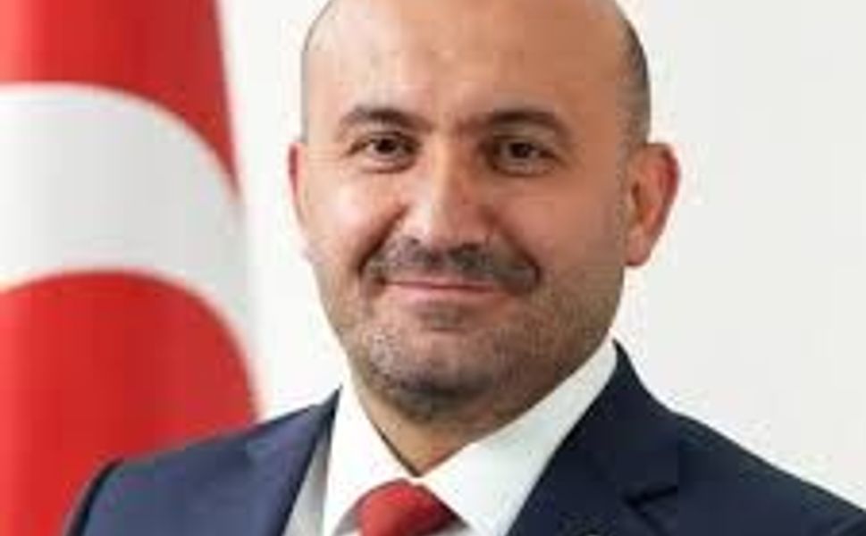 AK Parti Eskişehir İl Başkanı Albayrak: 'Başta Ahmet Ataç olmak üzere CHP grubu kontrolünü kaybetmiştir'