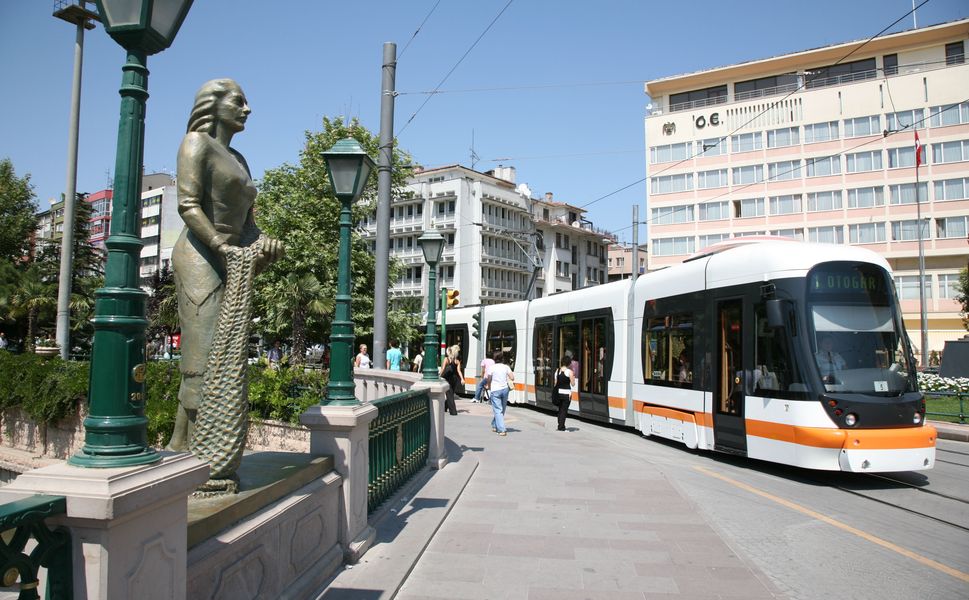 Tramvaylarda Yaz Tarifesi Başlıyor