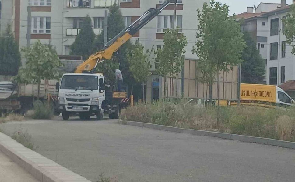 AK Parti Tepebaşı İlçe Başkanı Tunç: 'Eskişehir'de belediyecilik anlayışı ciddi bir koordinasyon sorunuyla karşı karşıya'