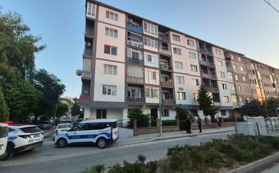 Baba ve oğlunun tartışması polisi harekete geçirdi