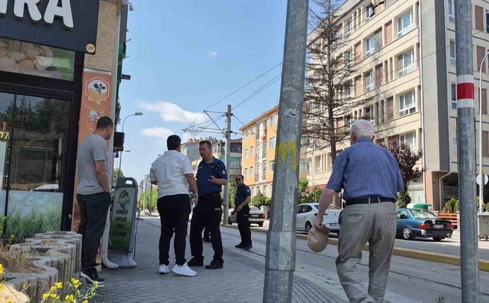 Eskişehir'de akrabalar arasında kavga: 2 yaralı