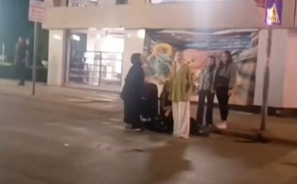 İki kadın grubu arasındaki kavganın yeni görüntüleri ortaya çıktı
