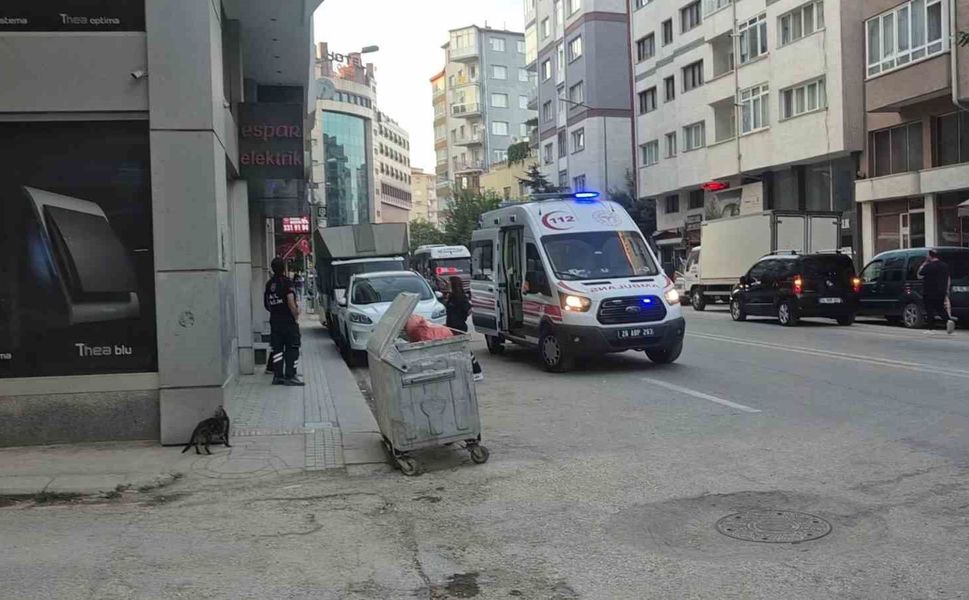 Kolonya içen şahıs hastanelik oldu
