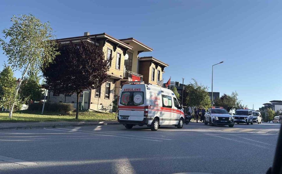 Odunpazarı'nda bıçaklı kavga: Polisin dikkati olayın büyümesini engelledi