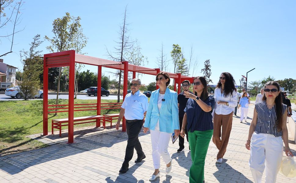 Gündoğdu'da Kentsel Dönüşüm Yeşil Alanlarla Taçlanıyor