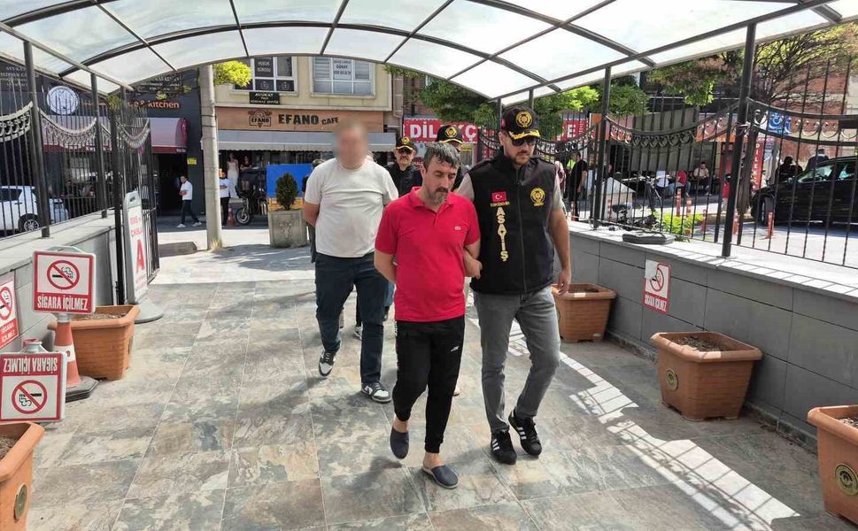 Eskişehir'de bir kişinin öldüğü bıçaklı kavgayla ilgili 1 tutuklama