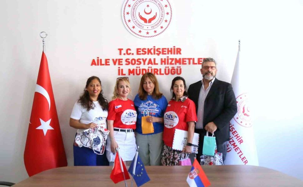 Eskişehir'de roman vatandaşların eğitimi için uluslararası proje toplantısı gerçekleştirildi.