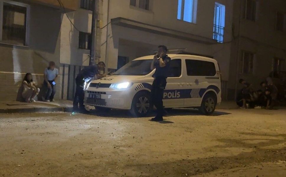Yakınlarının haber alamadığı 40 yaşındaki adam evinde ölü bulundu, polis inceleme başlattı