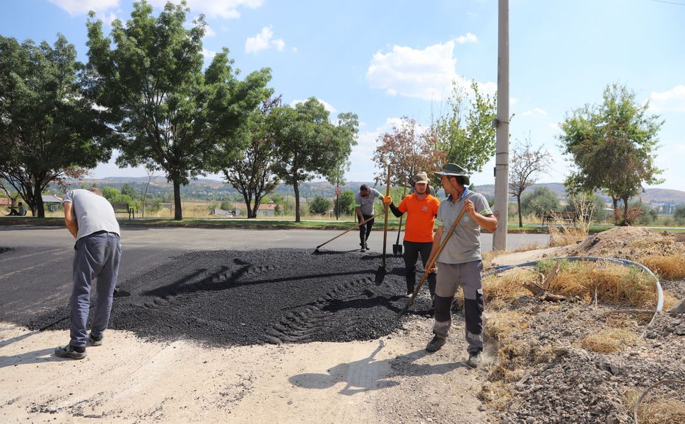 Birlik Caddesi’nde Asfalt Mesaisi Tamamlandı