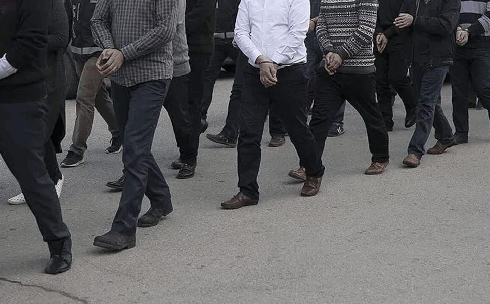 Eskişehir'de kaçakçılık operasyonunda 5 şüpheli tutuklandı