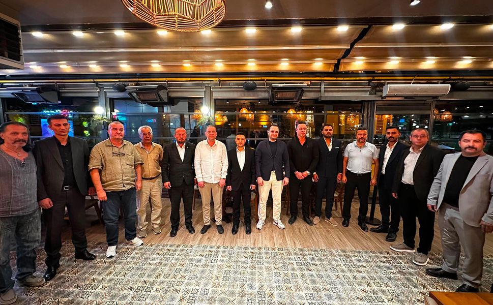 Geçmiş Dönem Ülkü Ocakları İl Başkanları Yemekte Bir Araya Geldi