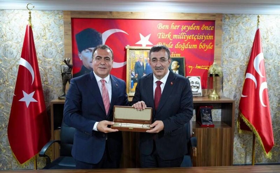 Cumhurbaşkanı Yardımcısı Cevdet Yılmaz'ın MHP ziyareti