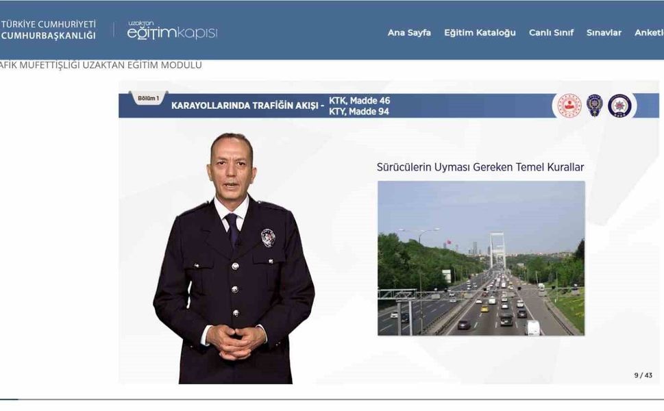 Eskişehir'de fahri trafik müfettişlerine eğitim
