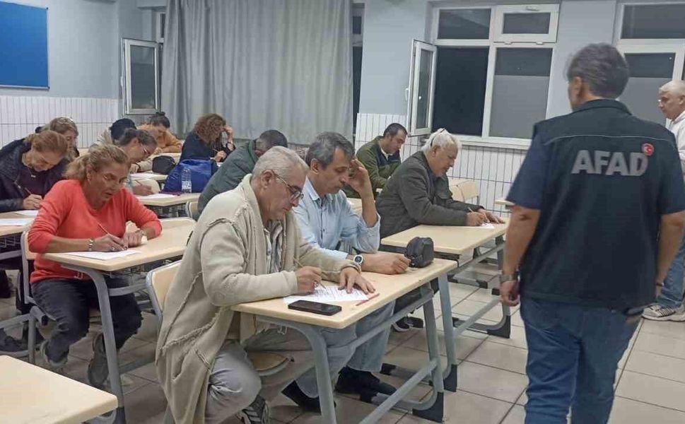 Eskişehir'de mahalle bazlı afet eğitimi verildi