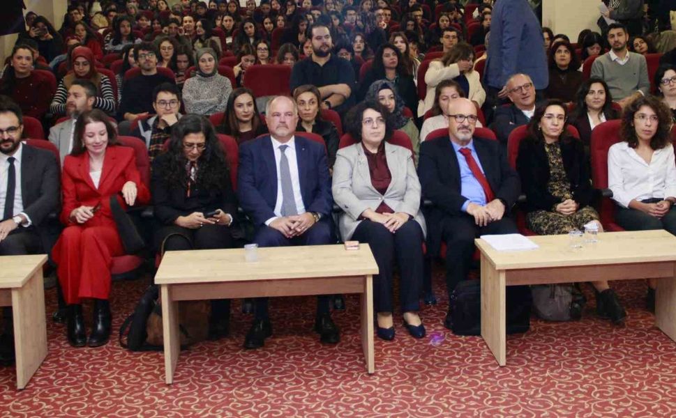 ESOGÜ Hukuk Fakültesi'nde 2026-2027 Akademik Yılı törenle açıldı
