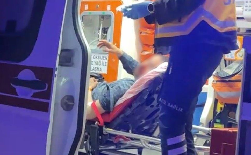 Kadının çığlık atması üzerine, vatandaşlar şahsı etkisiz hale getirildi