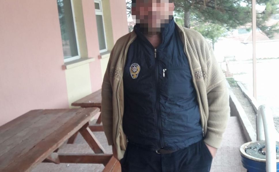 Kıza laf atma kavgasında 42 yaşındaki adam ağır yaralandı