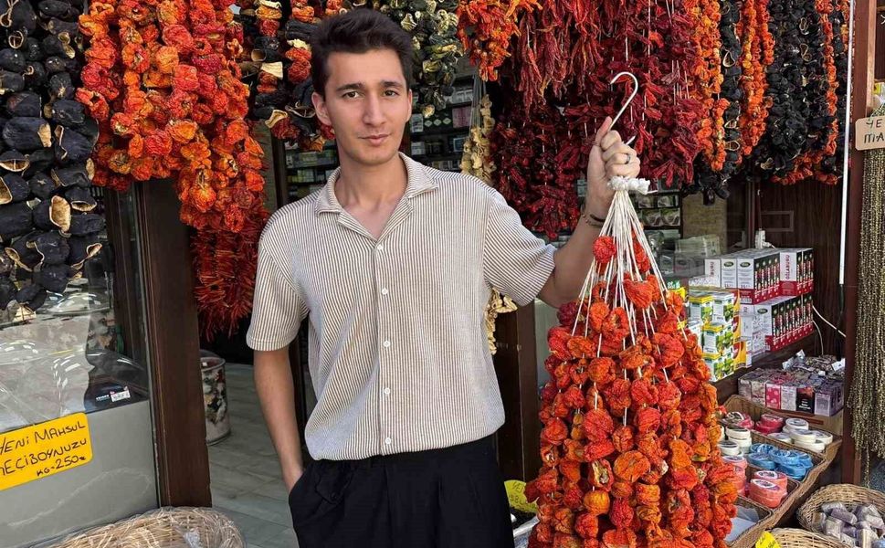 Nemli hava ve yüksek maliyet vurdu: Kurutmalık biberde hazır ürün dönemi
