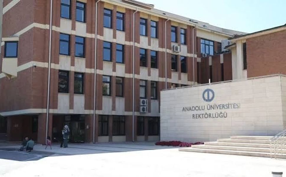 Anadolu Üniversitesinde lisansüstü programlara ikinci başvuru dönemi başladı