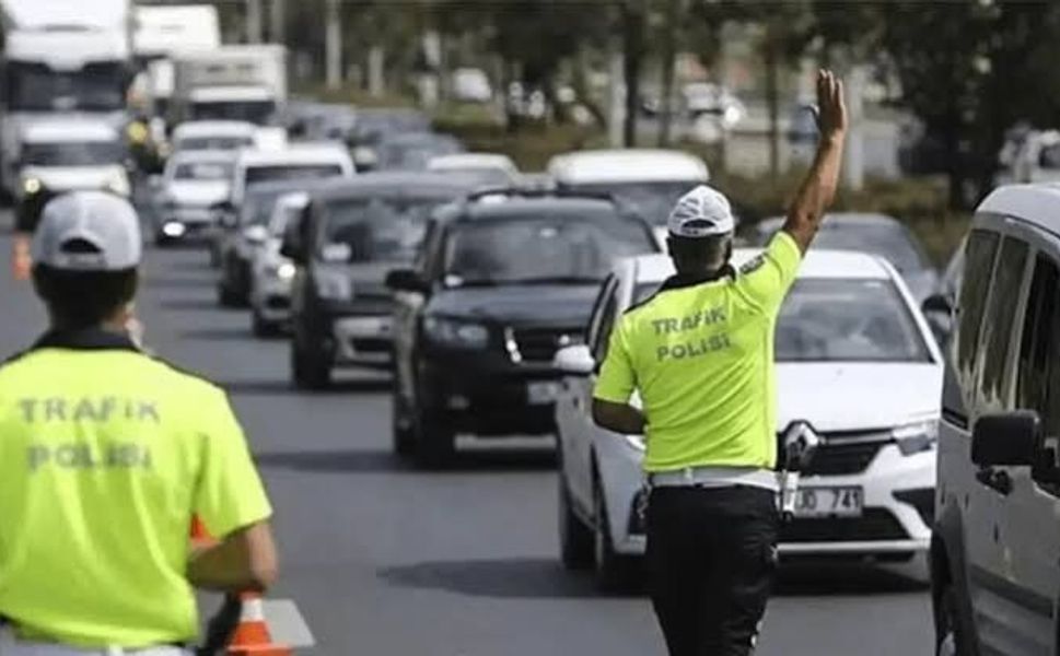Eskişehir'de 306 araç trafikten men edildi