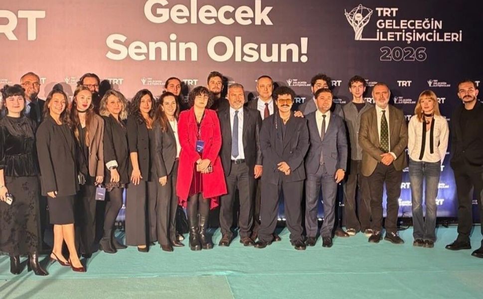 Anadolu Üniversitesi öğrencileri TRT Geleceğin İletişimcileri Yarışması'ndan 5 ödülle döndü