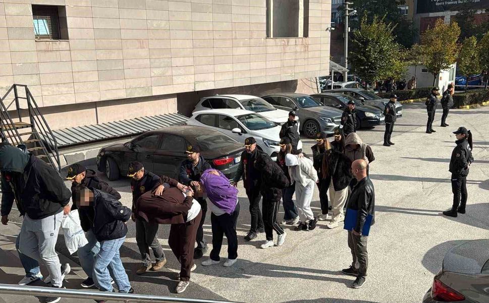 Eskişehir merkezli fuhuş operasyonunun detayları ortaya çıktı: 148 milyon TL'lik para trafiği deşifre oldu