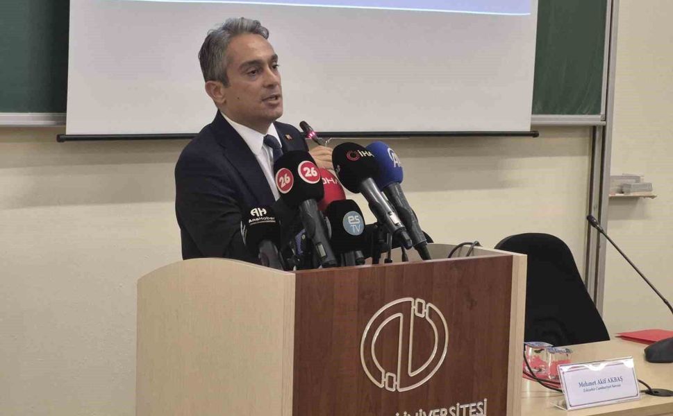 Eskişehir'de 'Sanal Ortamda Bahis, Şans Oyunları ve Kumarla Mücadele Paneli' düzenlendi