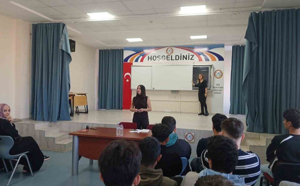 İnönü'de veli ve öğrencilere yönelik farkındalık eğitimi