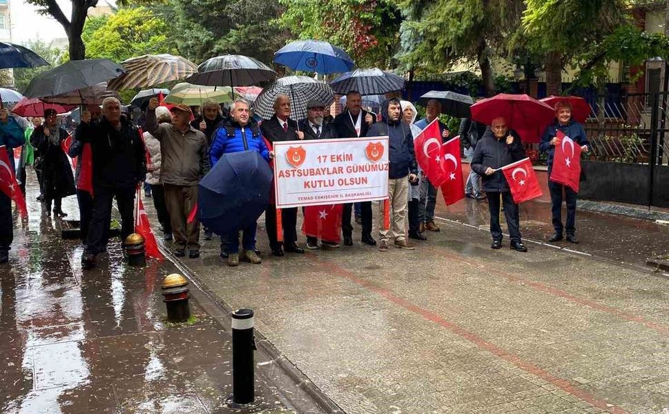 TEMAD Eskişehir Şubesi'nden 17 Ekim Astsubaylar Günü ve 42. kuruluş yıl dönümü mesajı