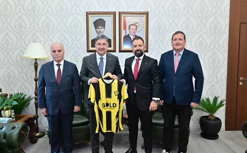 Çağlarspor'dan Vali Yılmaz'a ziyaret