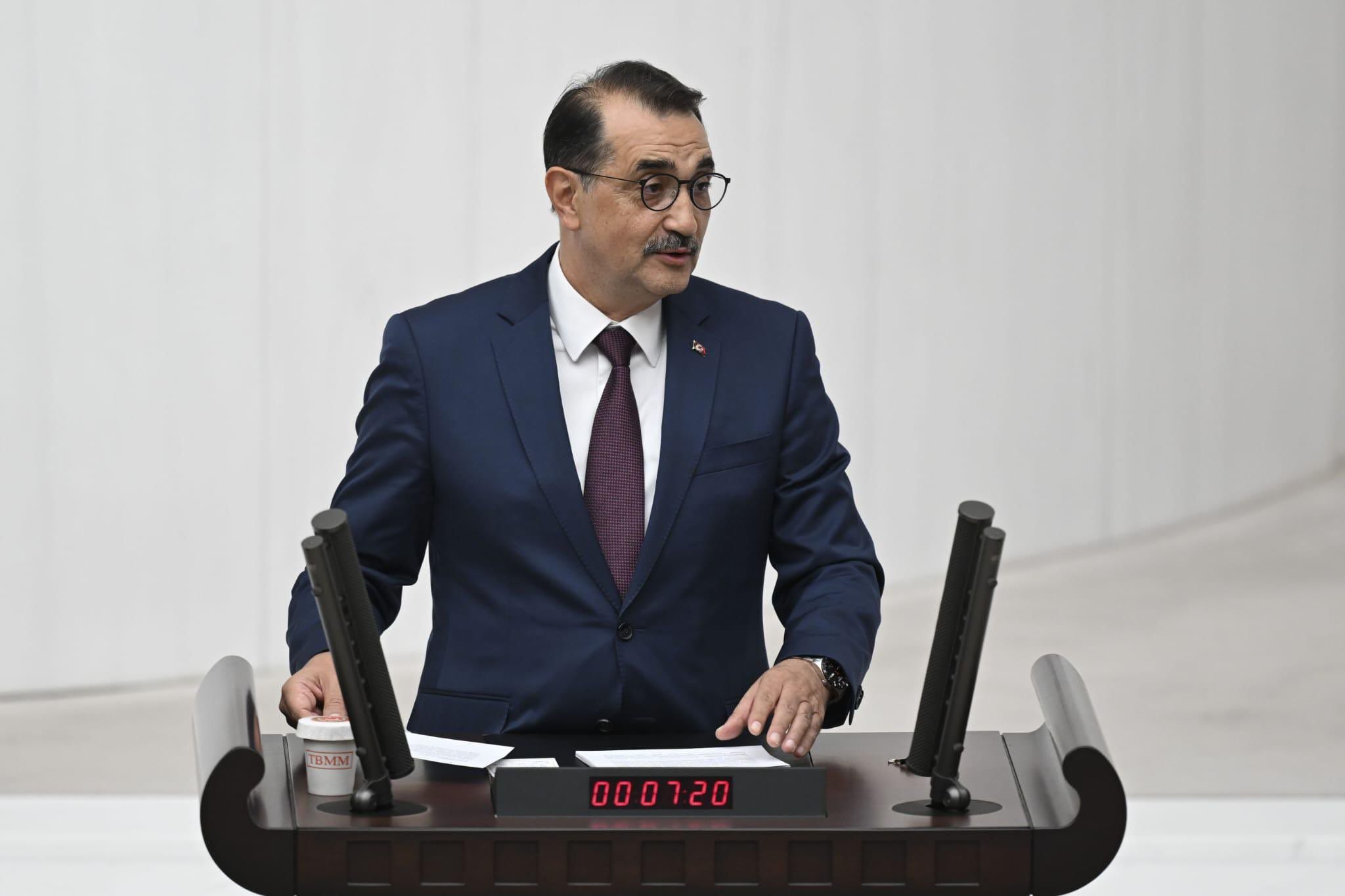 Fatih Dönmez'den Yapay Zekâ İçin Araştırma Komisyonu Teklifi