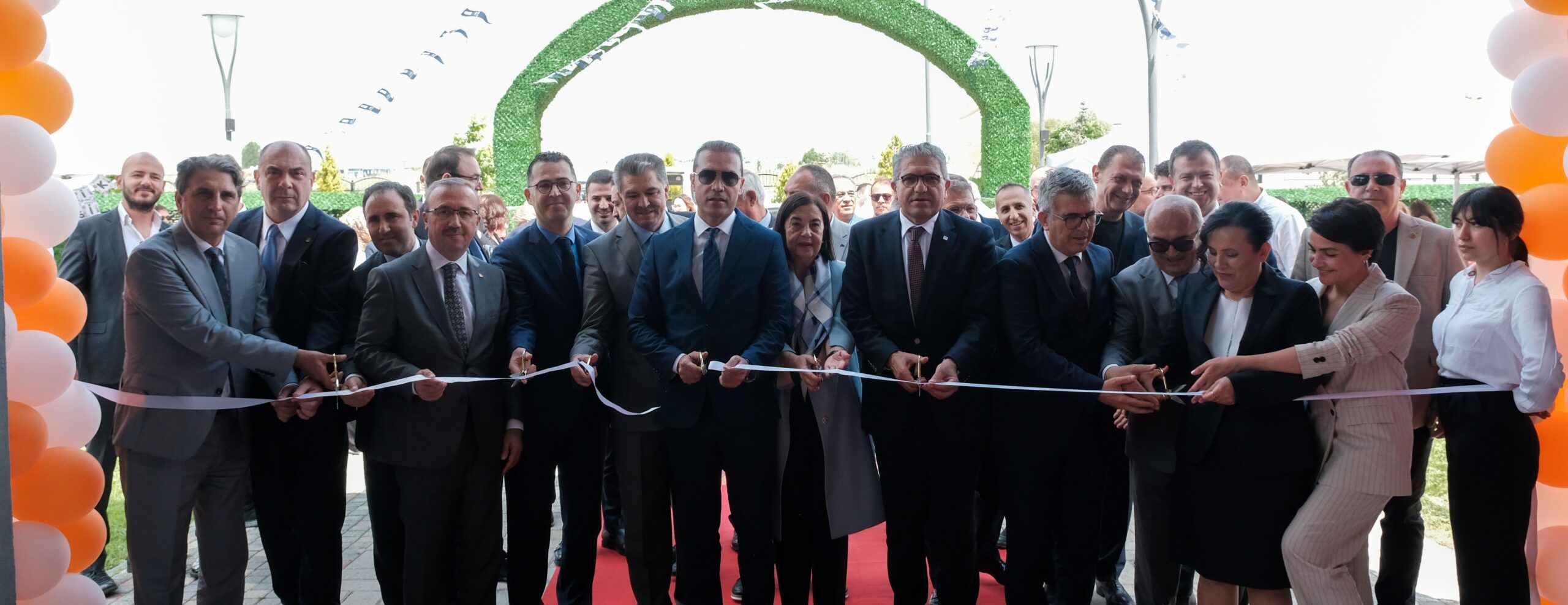 EOSB bünyesinde kurulan Özel Frigya Anaokulu görkemli bir törenle açıldı