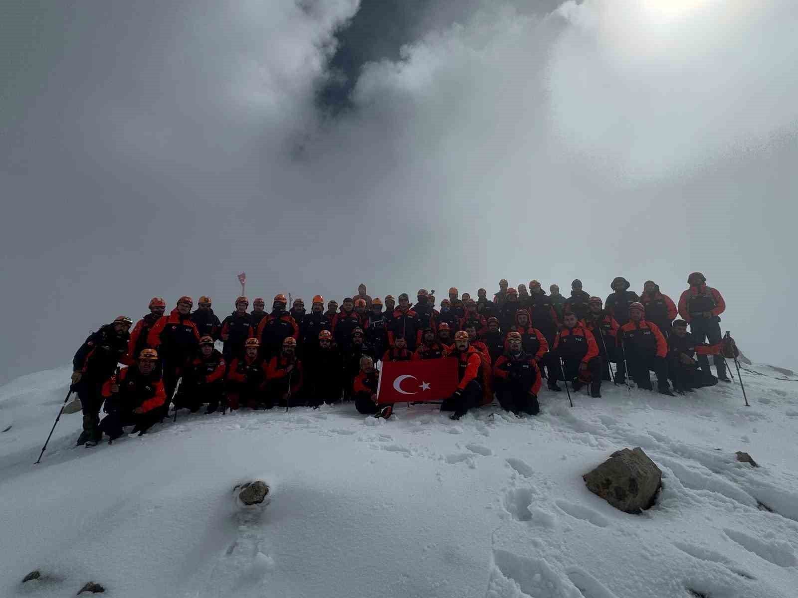 Eskişehir AFAD ekipleri, Doğada Arama Kurtarma Tematik Kampı'na katıldı