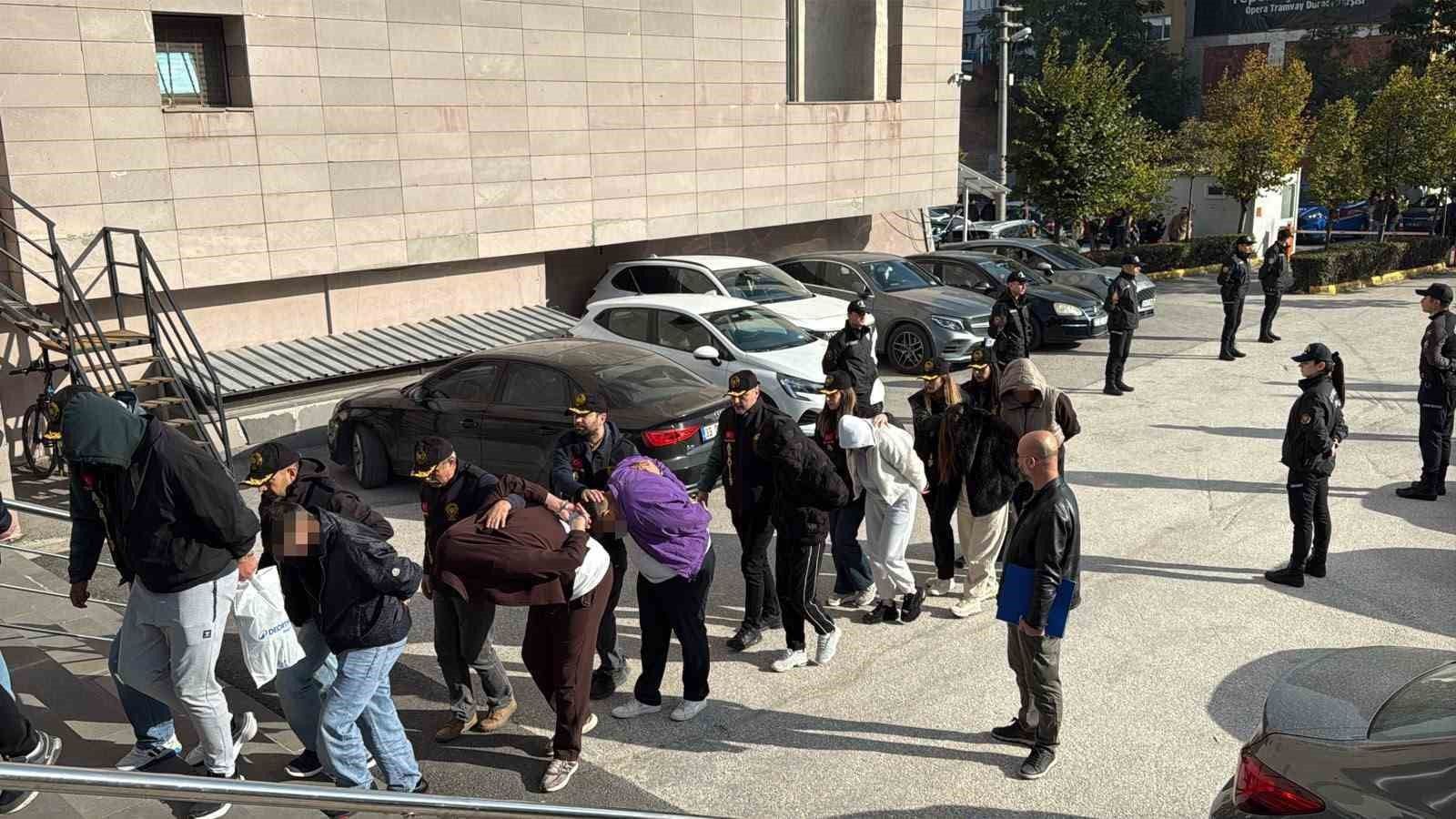 Eskişehir merkezli fuhuş operasyonunun detayları ortaya çıktı: 148 milyon TL'lik para trafiği deşifre oldu
