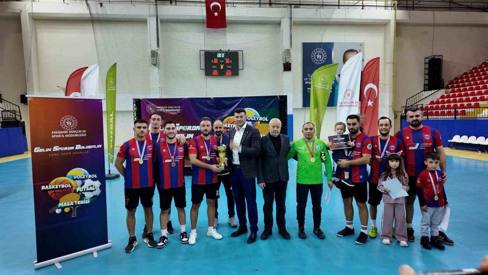 Eskişehir'de Kamu Spor Oyunları Futsal Müsabakaları tamamlandı