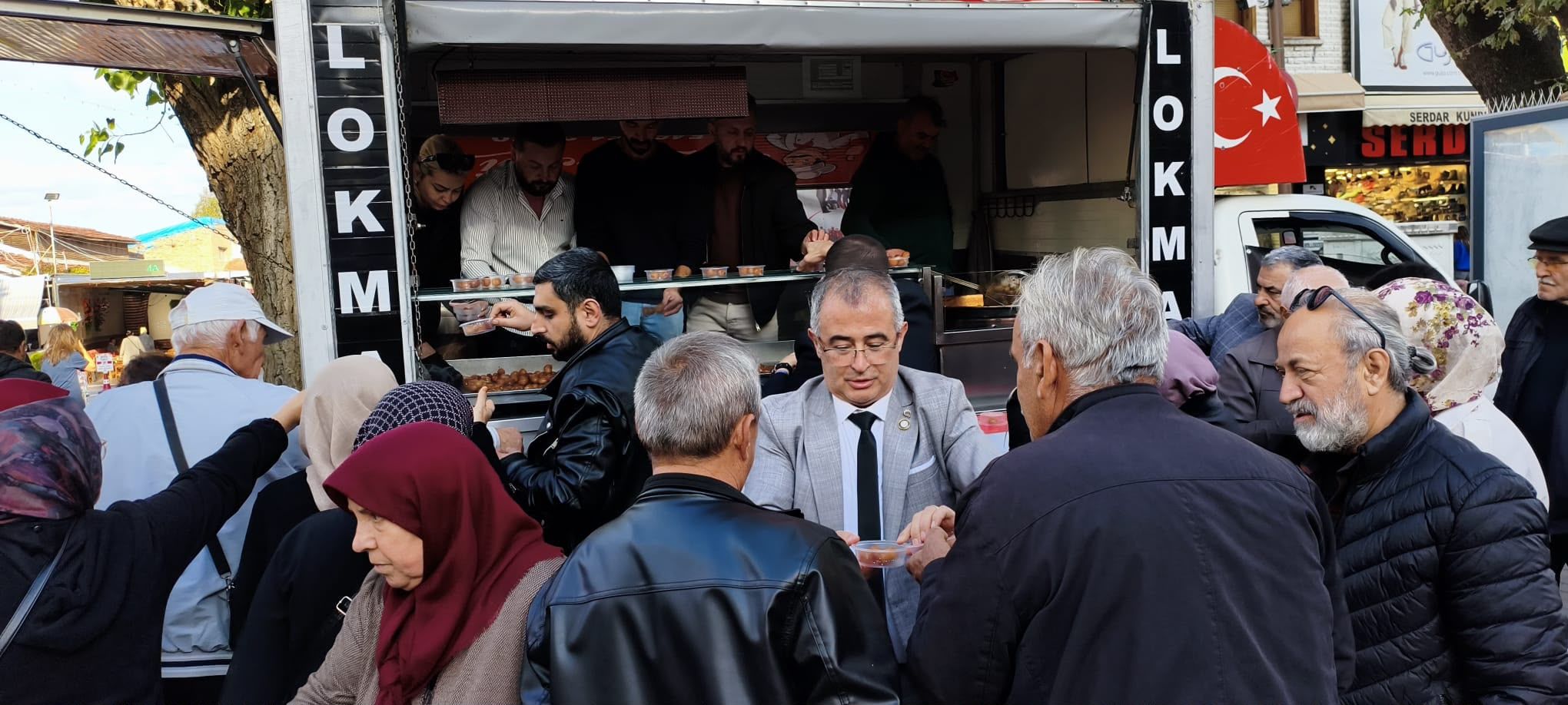 Eskişehir Berberler ve Kuaförler Odasından Anlamlı Vefa Buluşması